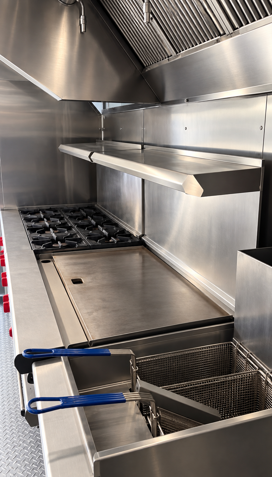 Approved 40 ft mobile kitchen griddle and fryer line